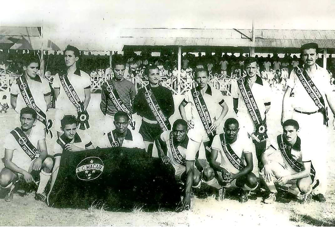 ESQUADRÃO DO E.C. MACAPÁ CAMPEÃO AMAPAENSE DE 1956